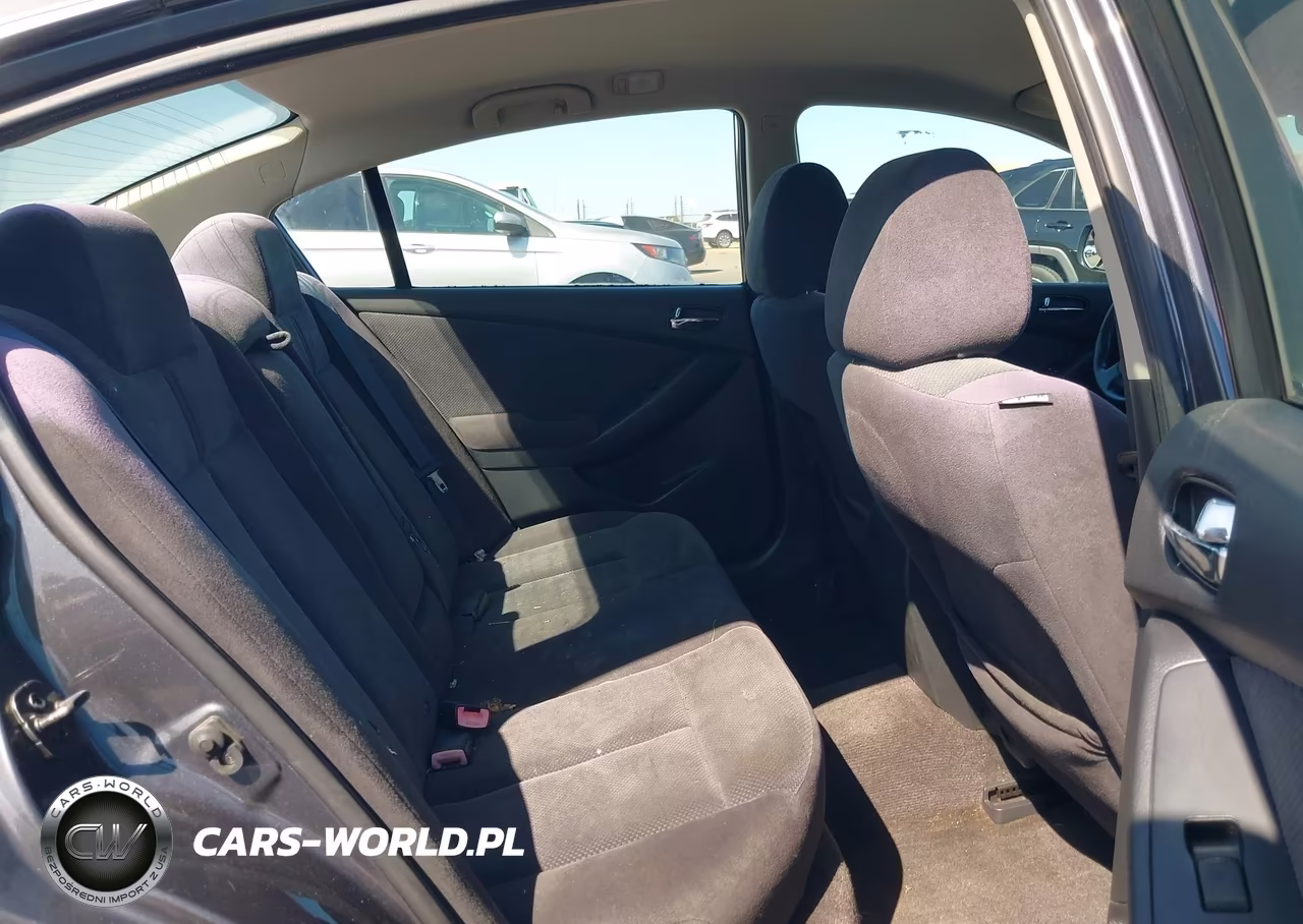 2008 Nissan Altima 2.5 S VIN:1N4AL21E08C247603 - 8