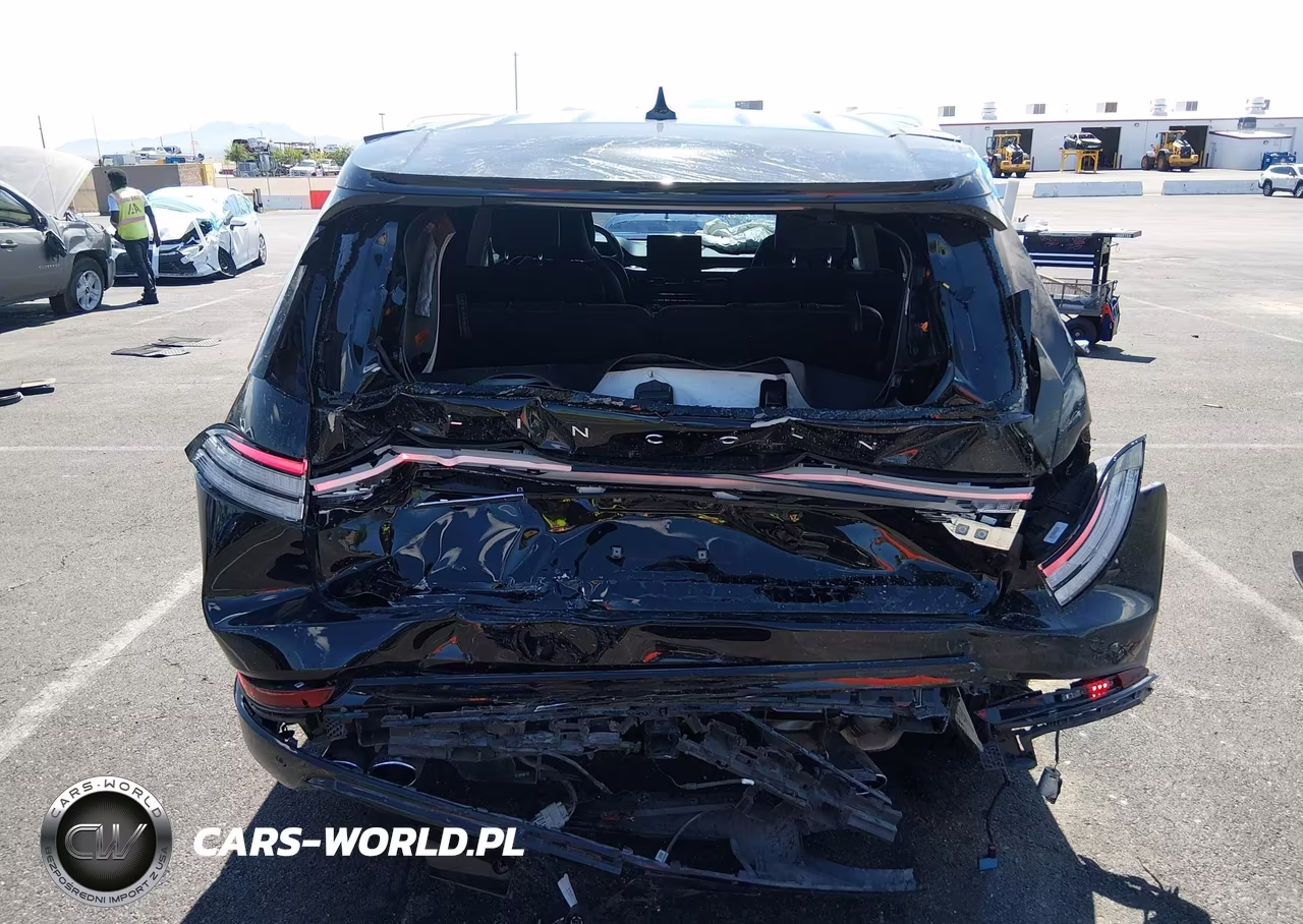 2022 Lincoln Aviator Reserve VIN:5LM5J7XCXNGL07128 - 17