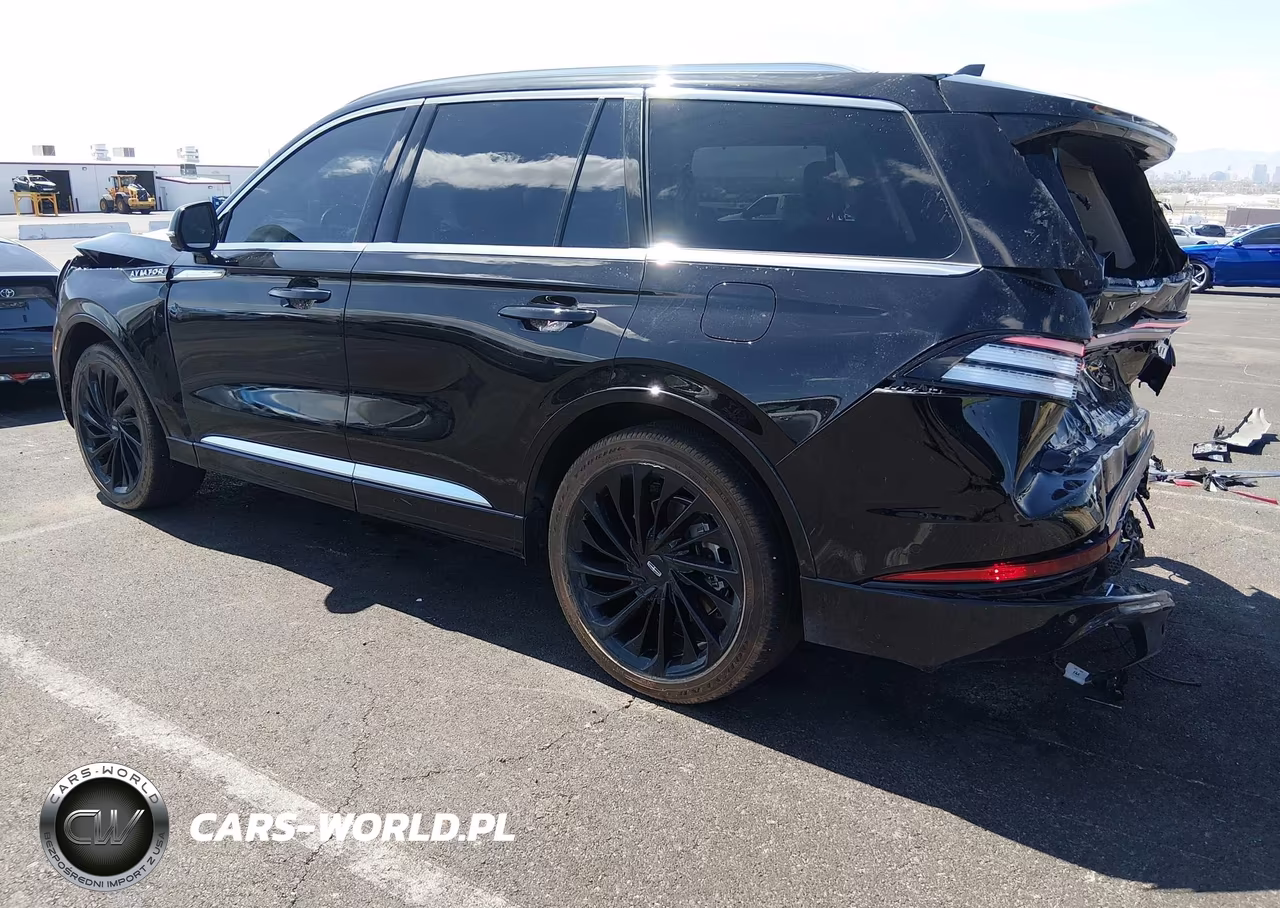 2022 Lincoln Aviator Reserve VIN:5LM5J7XCXNGL07128 - 3