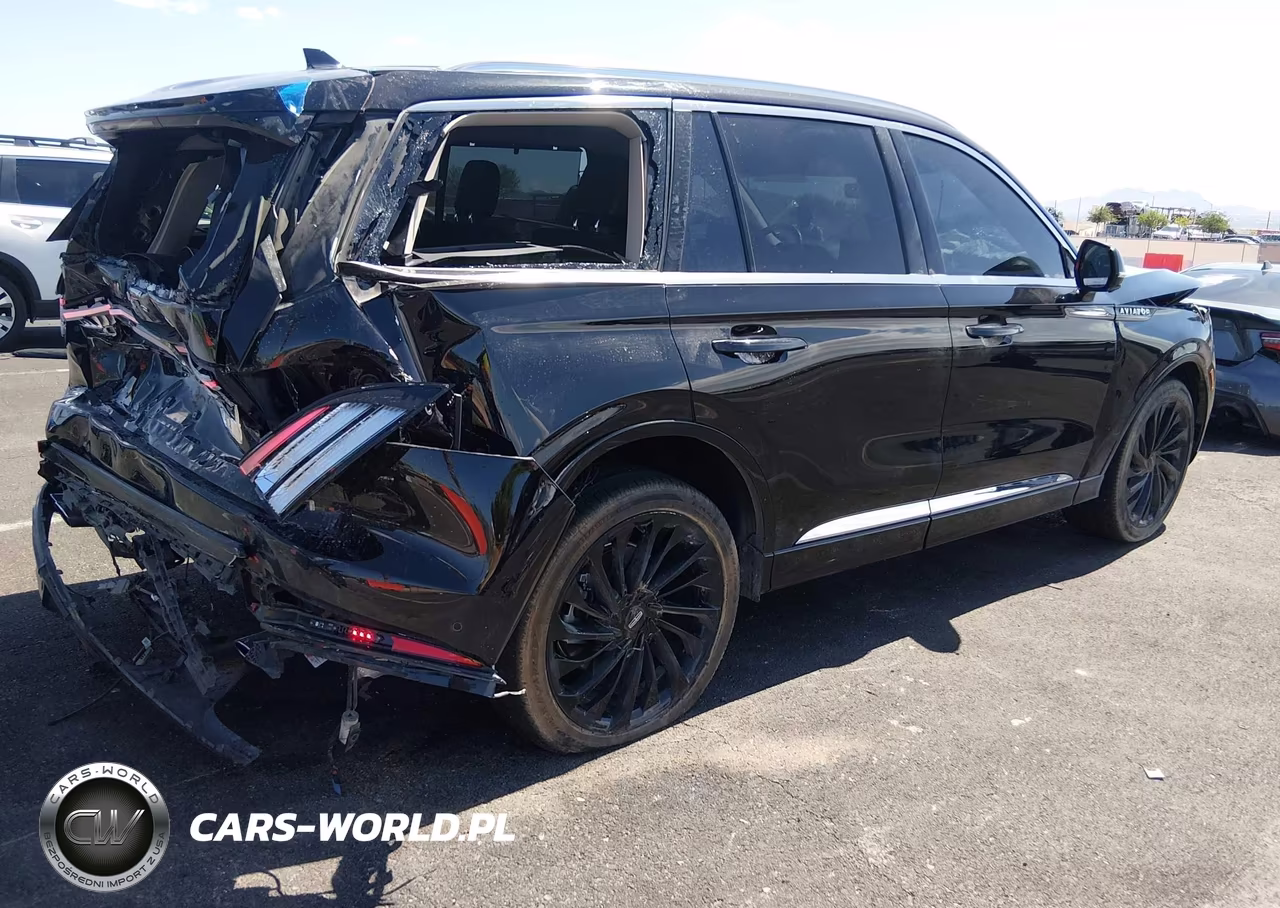 2022 Lincoln Aviator Reserve VIN:5LM5J7XCXNGL07128 - 4