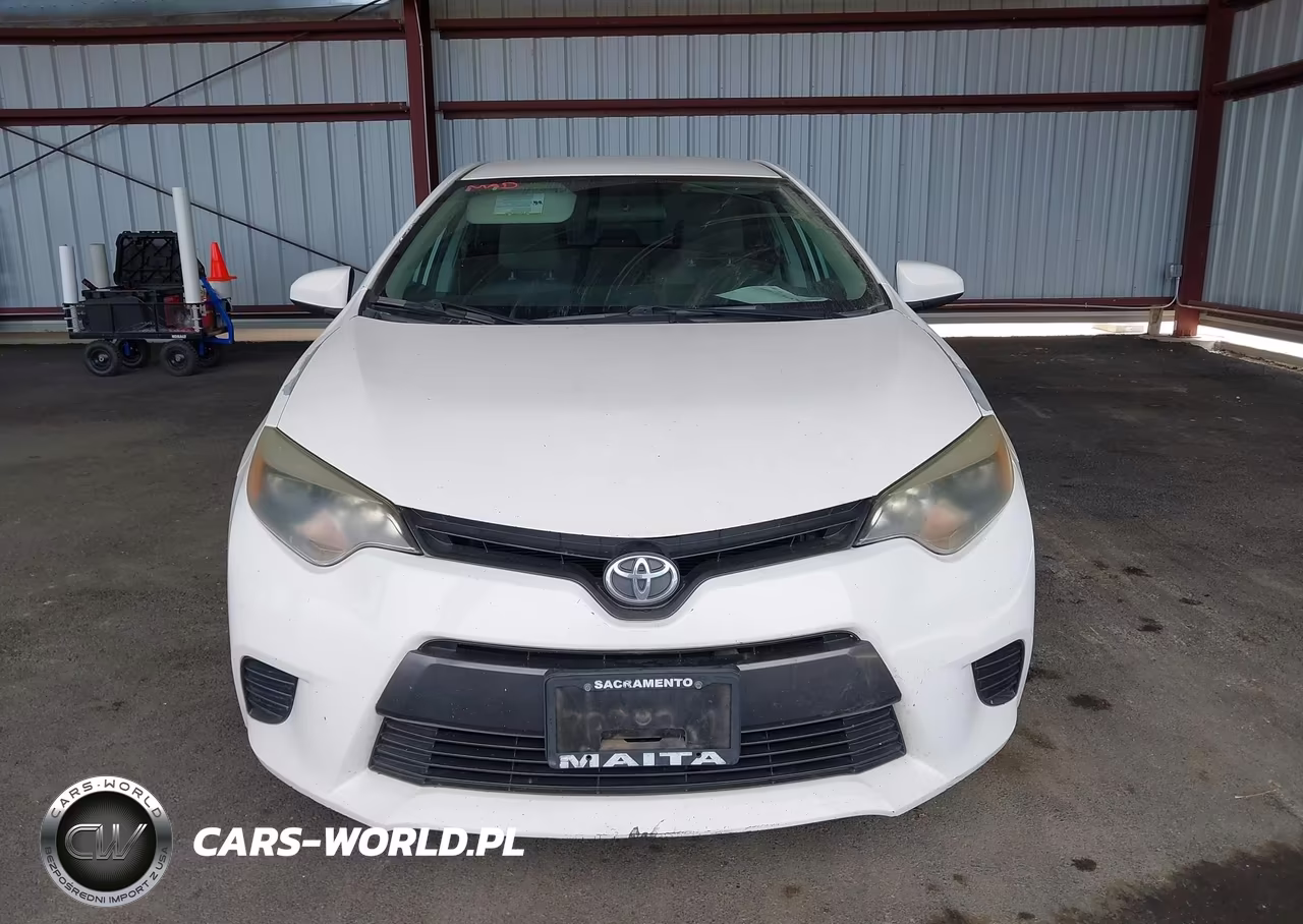 2016 Toyota Corolla Le VIN:5YFBURHE1GP418598 - 12