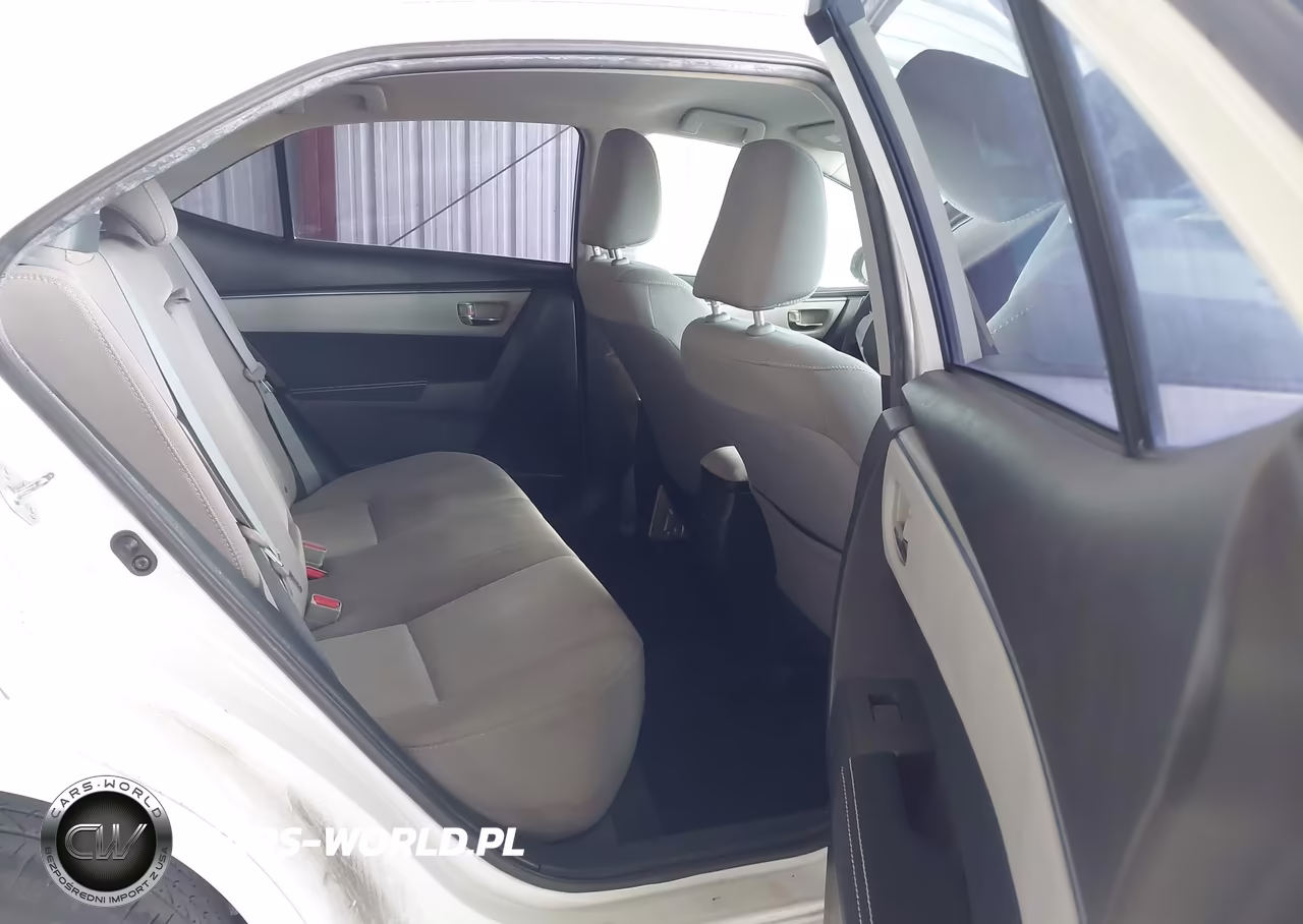 2016 Toyota Corolla Le VIN:5YFBURHE1GP418598 - 8