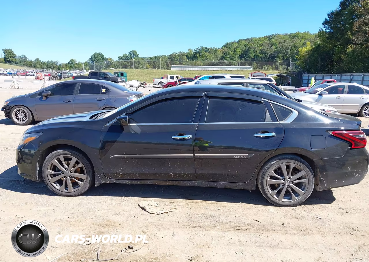 2018 Nissan Altima 2.5 Sr VIN:1N4AL3AP0JC298743 - 14