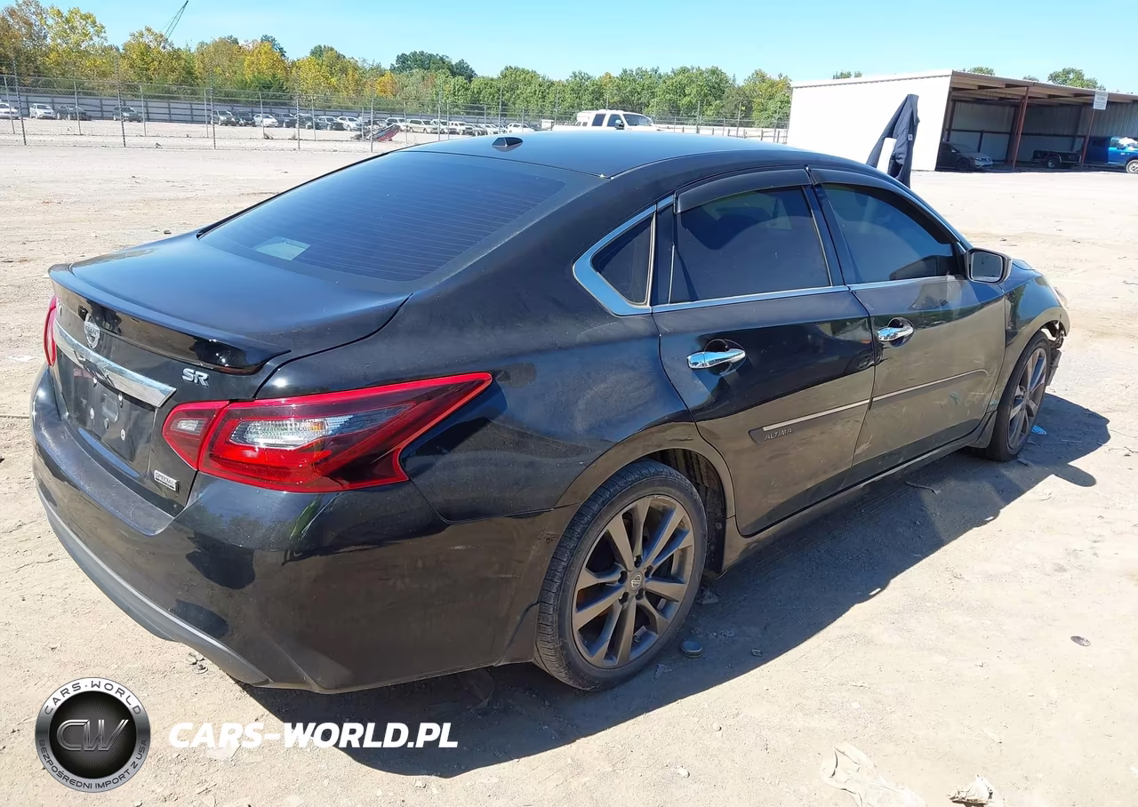 2018 Nissan Altima 2.5 Sr VIN:1N4AL3AP0JC298743 - 4