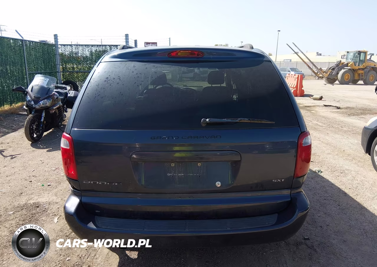 2007 Dodge Grand Caravan Sxt VIN:2D4GP44L87R360626 - 16