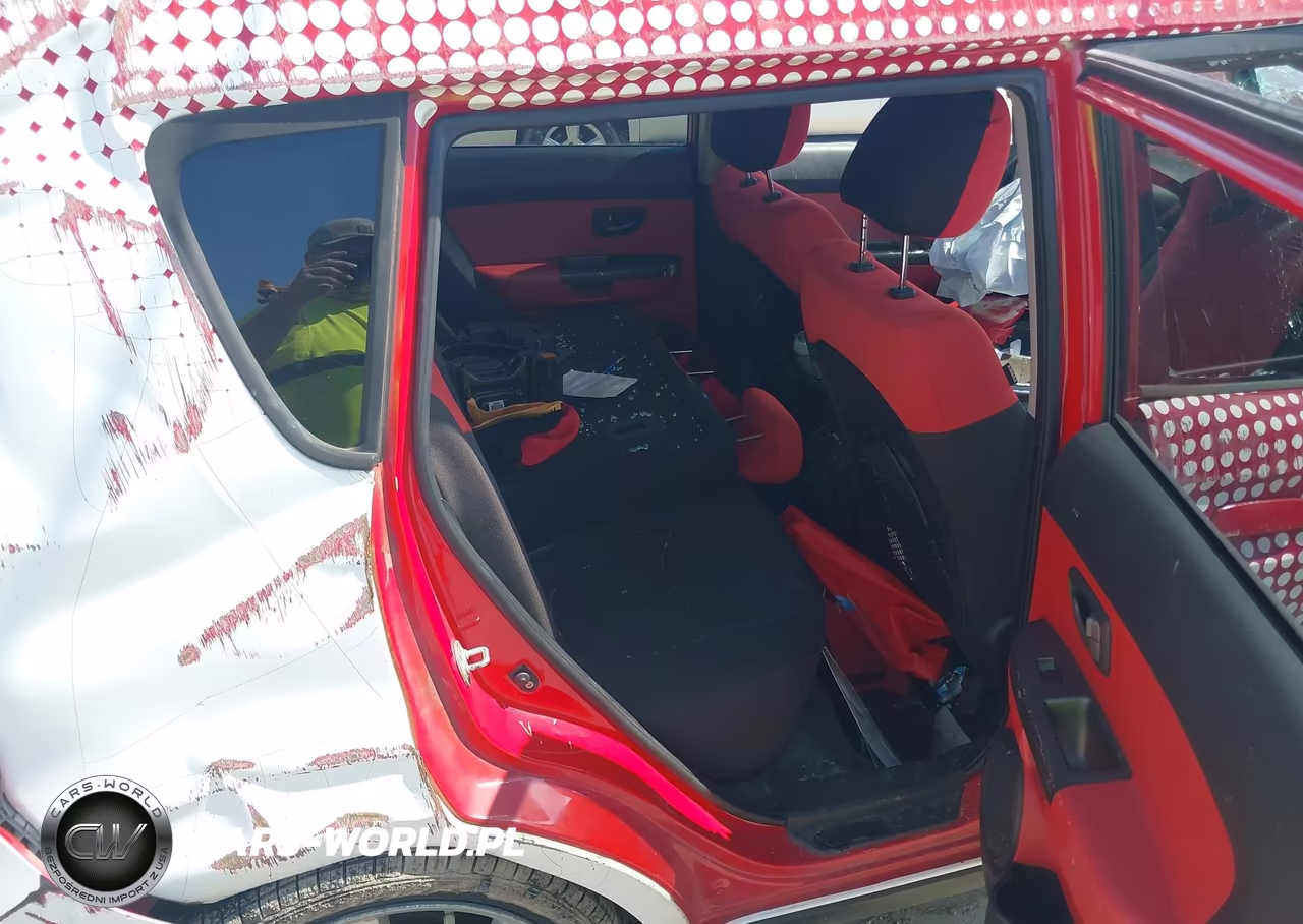 2010 Kia Soul Sport VIN:KNDJT2A27A7074936 - 8