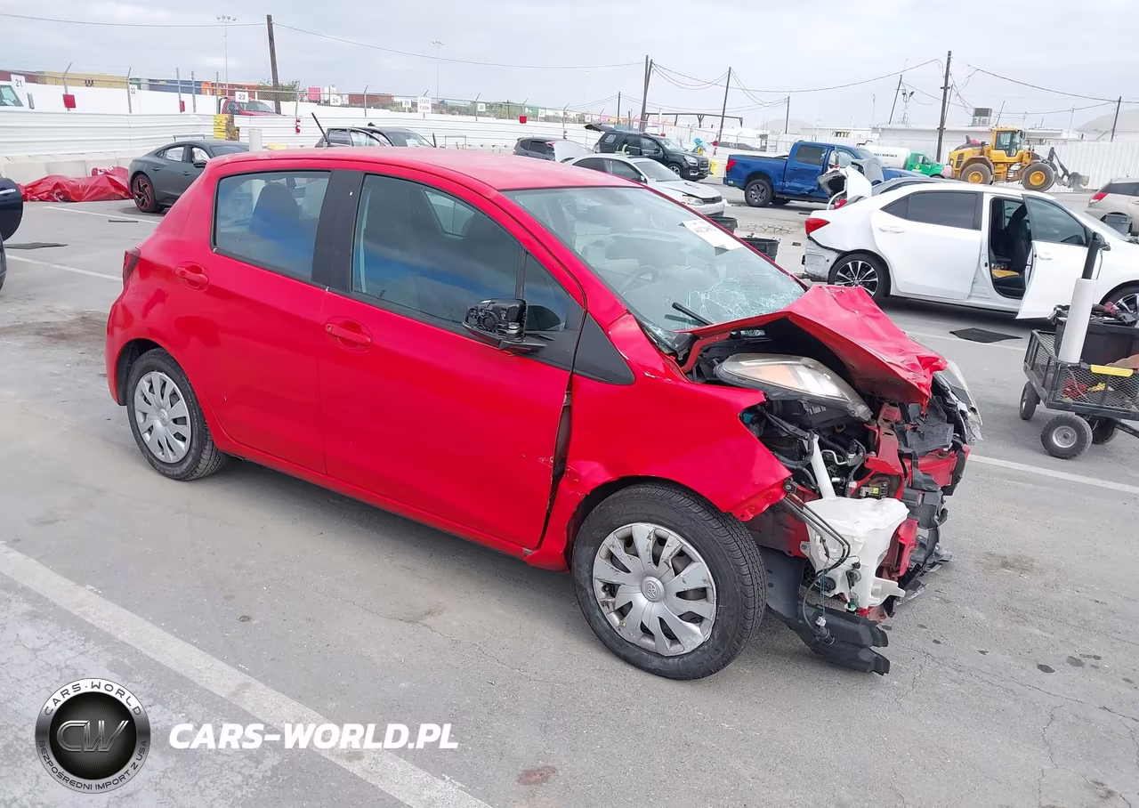 2015 Toyota Yaris L