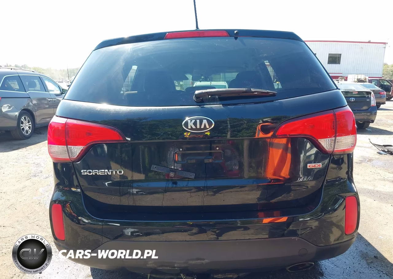 2015 Kia Sorento Lx VIN:5XYKT3A6XFG605909 - 16