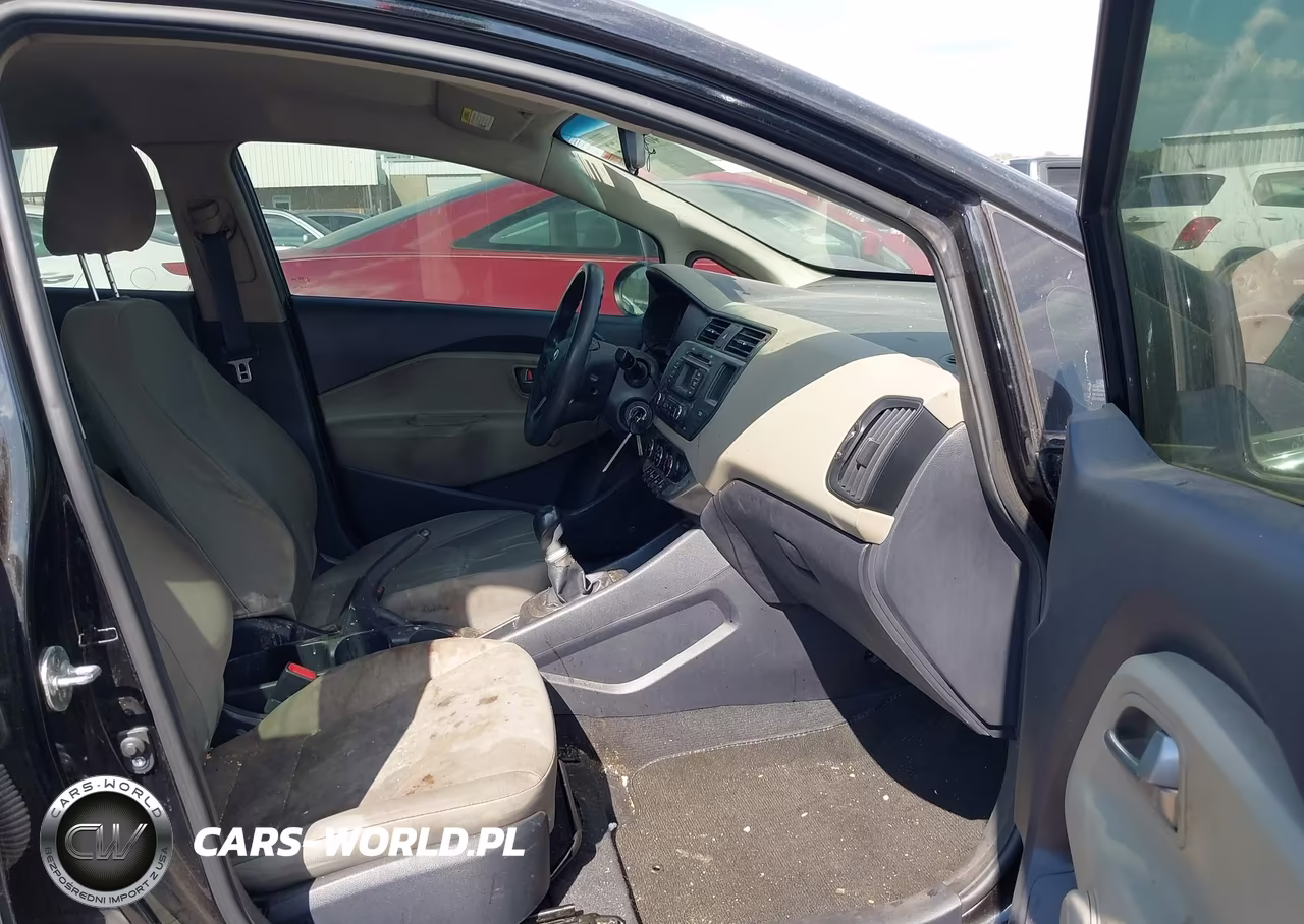 2014 Kia Rio Lx VIN:KNADM4A30E6411082 - 5