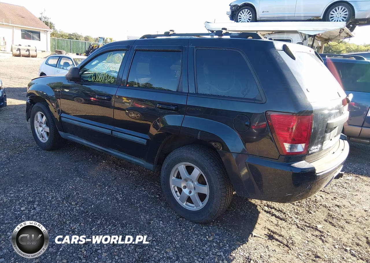 2008 Jeep Grand Cherokee Laredo VIN:1J8GR48K08C136908 - 3