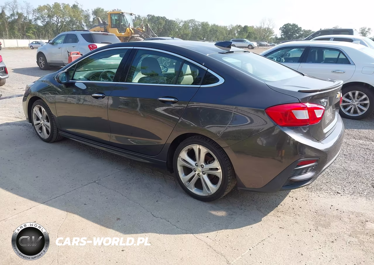 2017 Chevrolet Cruze Premier Auto VIN:1G1BF5SM0H7148374 - 3