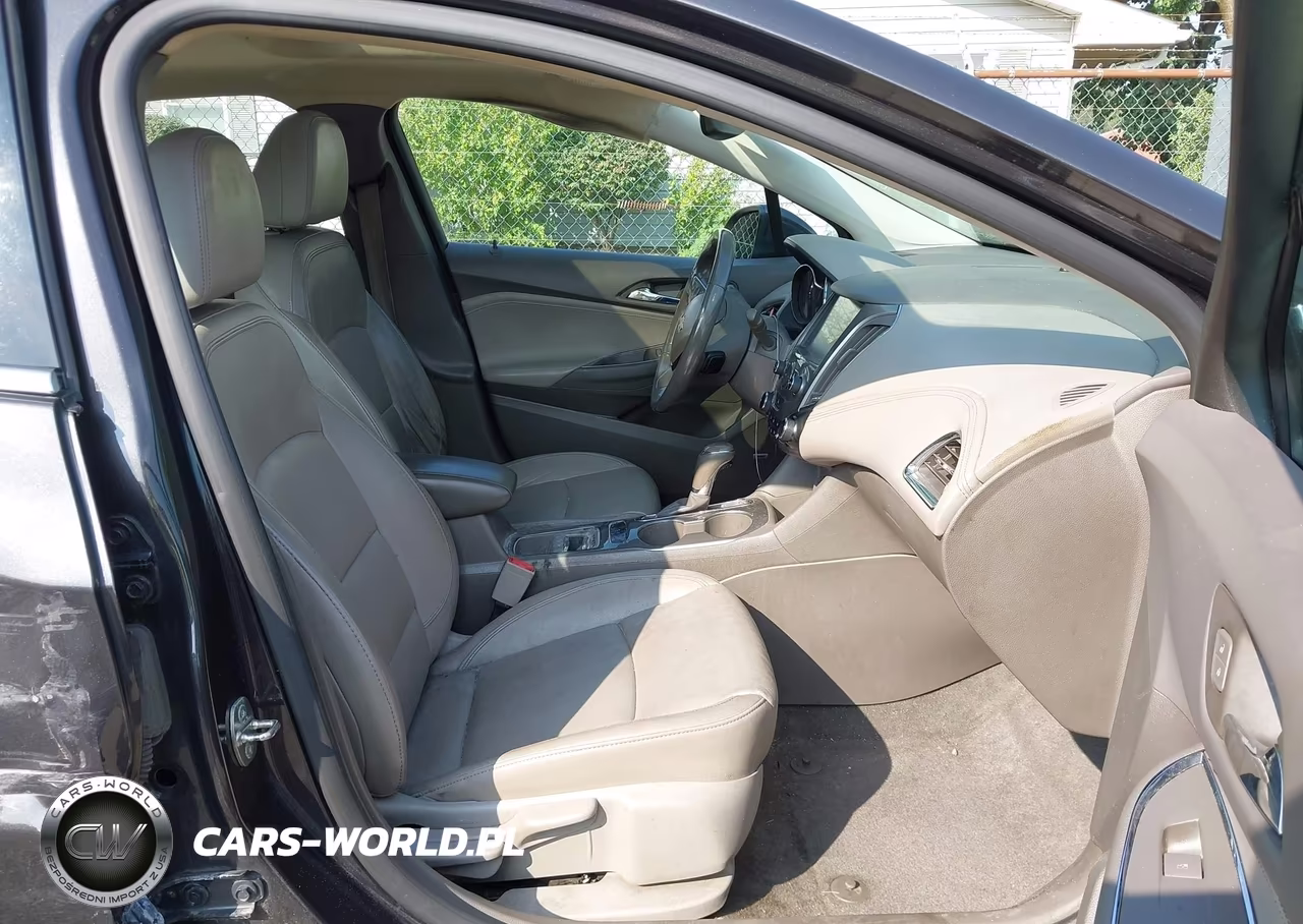 2017 Chevrolet Cruze Premier Auto VIN:1G1BF5SM0H7148374 - 5