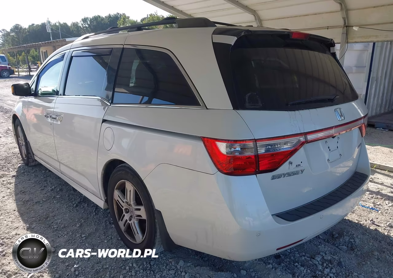 2012 Honda Odyssey Touring-Touring Elite VIN:5FNRL5H97CB010688 - 3