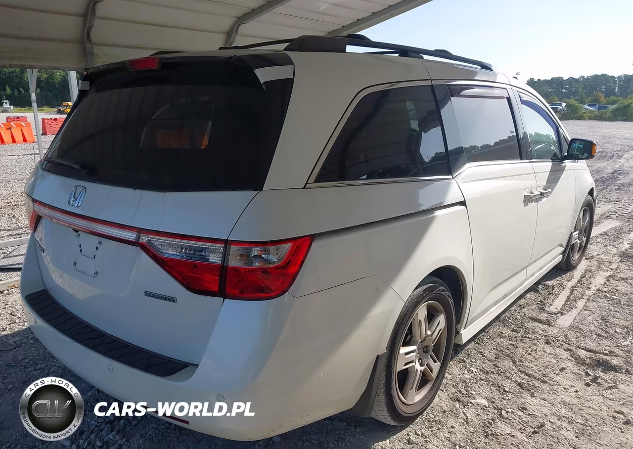 2012 Honda Odyssey Touring-Touring Elite VIN:5FNRL5H97CB010688 - 4