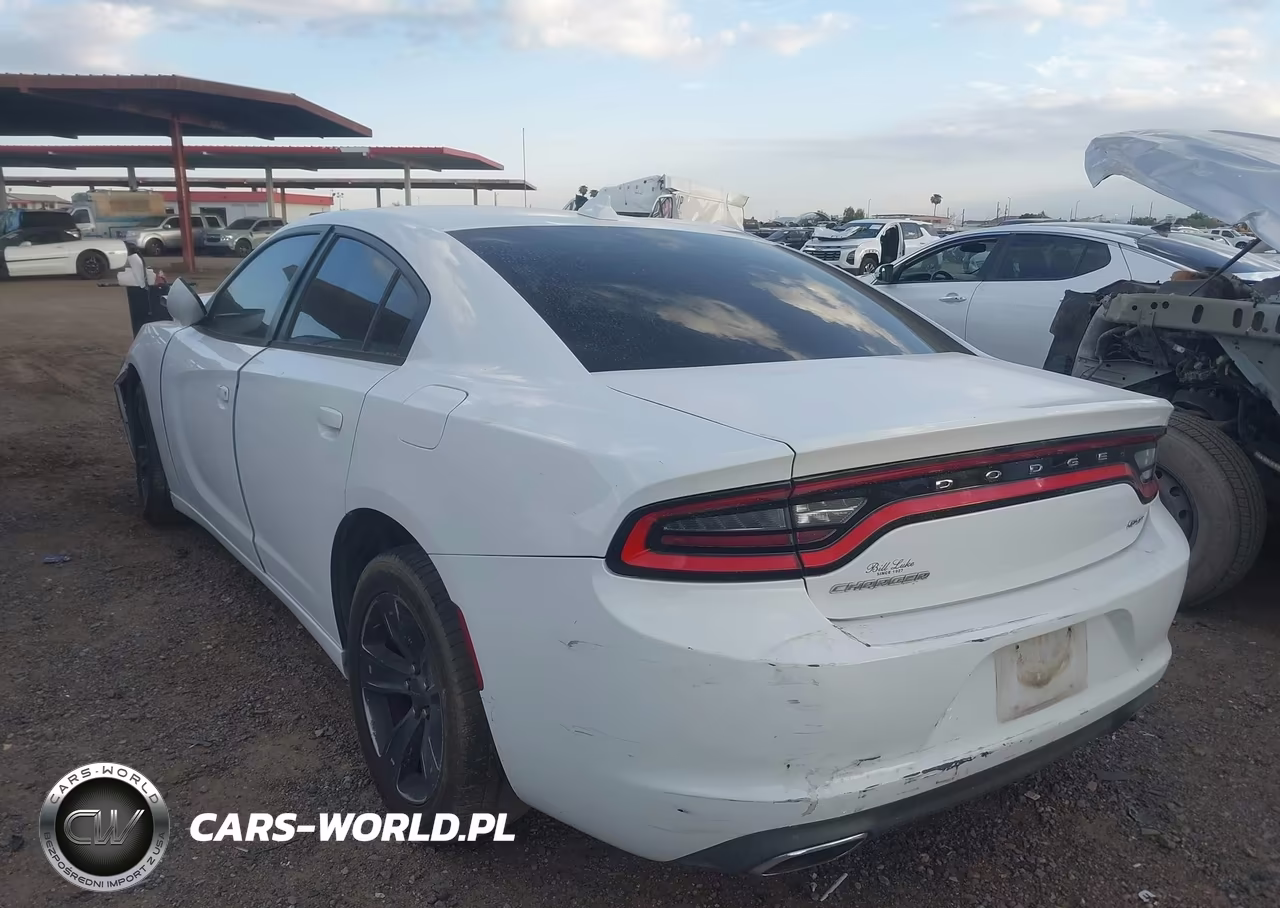 2016 Dodge Charger Sxt VIN:2C3CDXHG1GH357371 - 3
