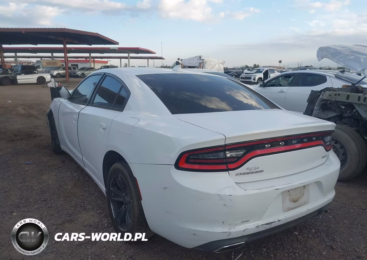 2016 Dodge Charger Sxt VIN:2C3CDXHG1GH357371 - 4
