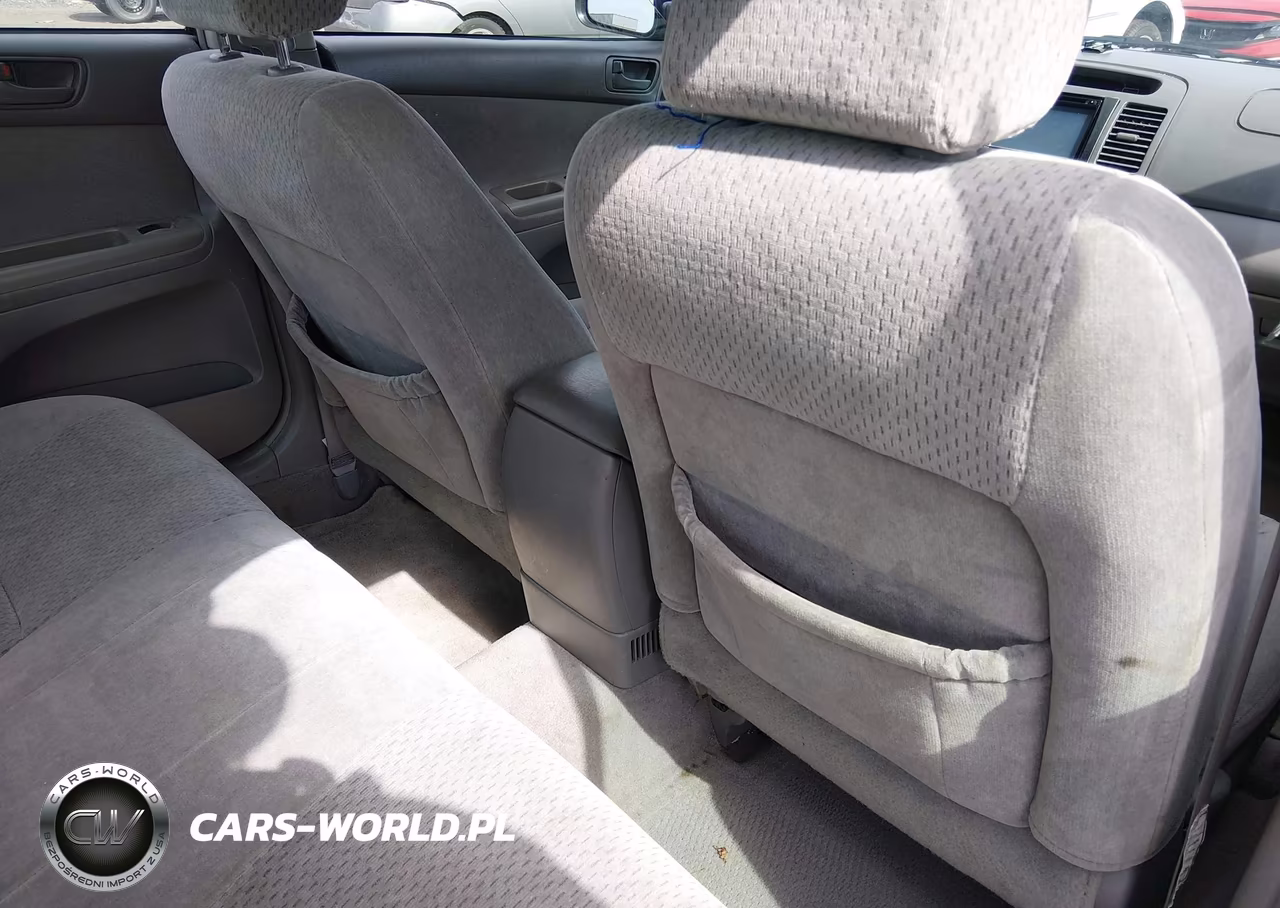 2004 Toyota Camry Le VIN:4T1BE32K54U328258 - 8