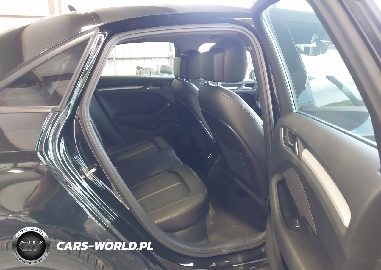 2018 Audi A3 2.0T Premium-2.0T Tech Premium VIN:WAUAUGFF7J1015729 - 8