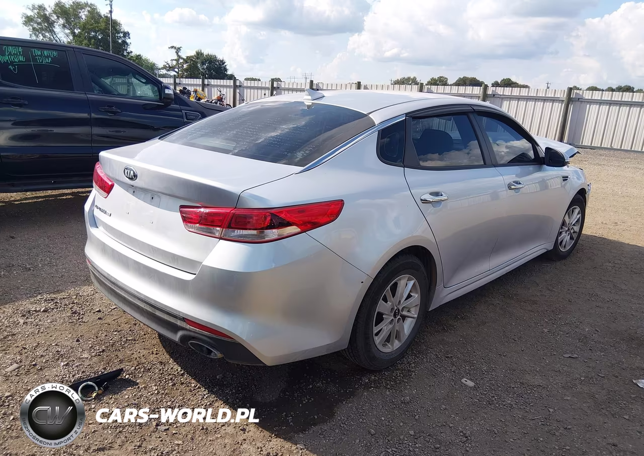 2016 Kia Optima Lx VIN:5XXGT4L35GG003519 - 4