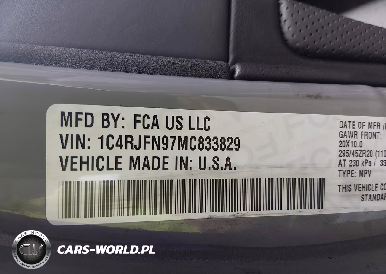 2021 Jeep Grand Cherokee Trackhawk 4X4 VIN:1C4RJFN97MC833829 - 9