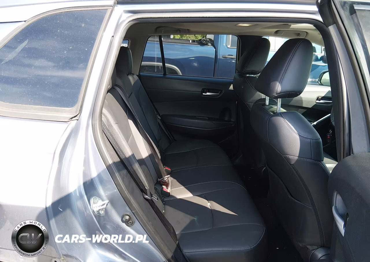 2022 Toyota Corolla Cross Xle VIN:7MUDAABG9NV013063 - 8
