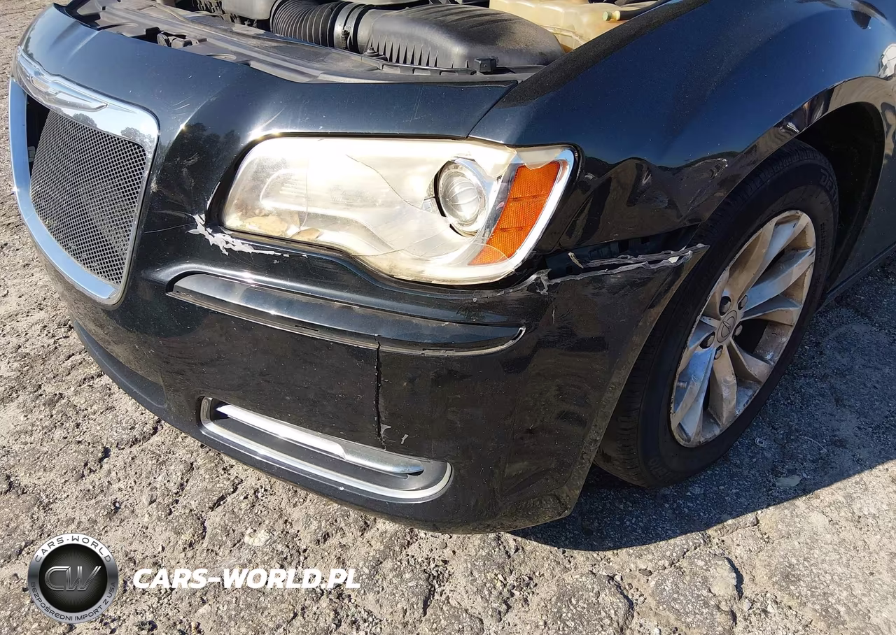 2012 Chrysler 300 VIN:2C3CCAAG9CH166690 - 6