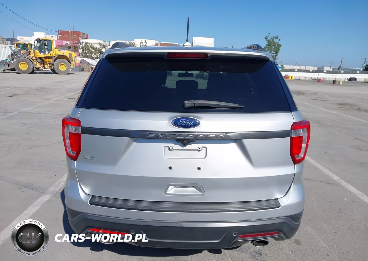 2018 Ford Explorer Xlt VIN:1FM5K7D89JGC72639 - 16