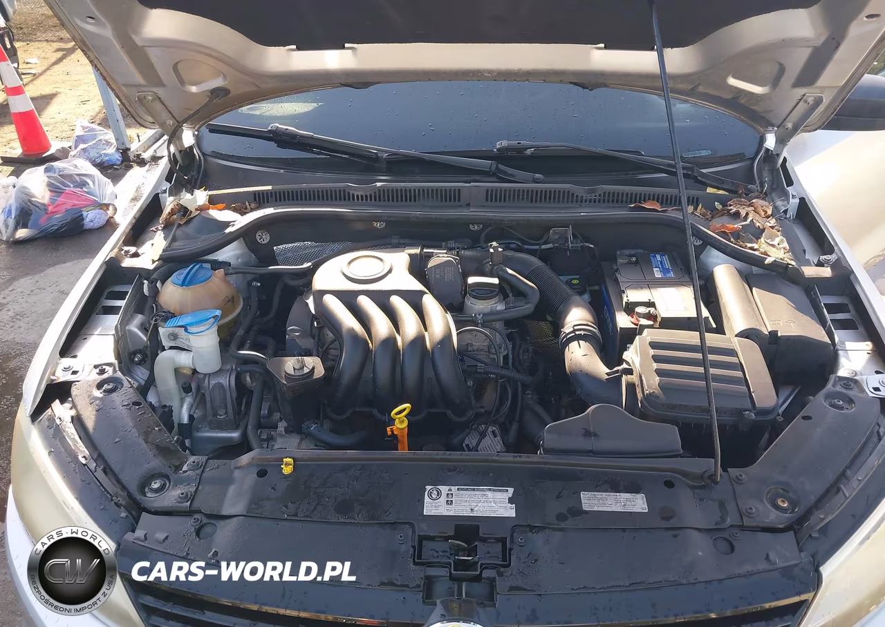 2014 Volkswagen Jetta 2.0L S VIN:3VW2K7AJ2EM406012 - 10
