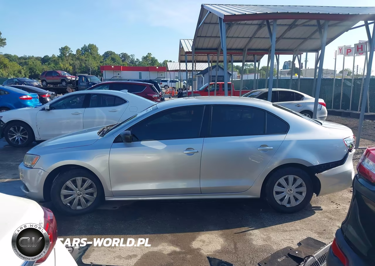 2014 Volkswagen Jetta 2.0L S VIN:3VW2K7AJ2EM406012 - 14