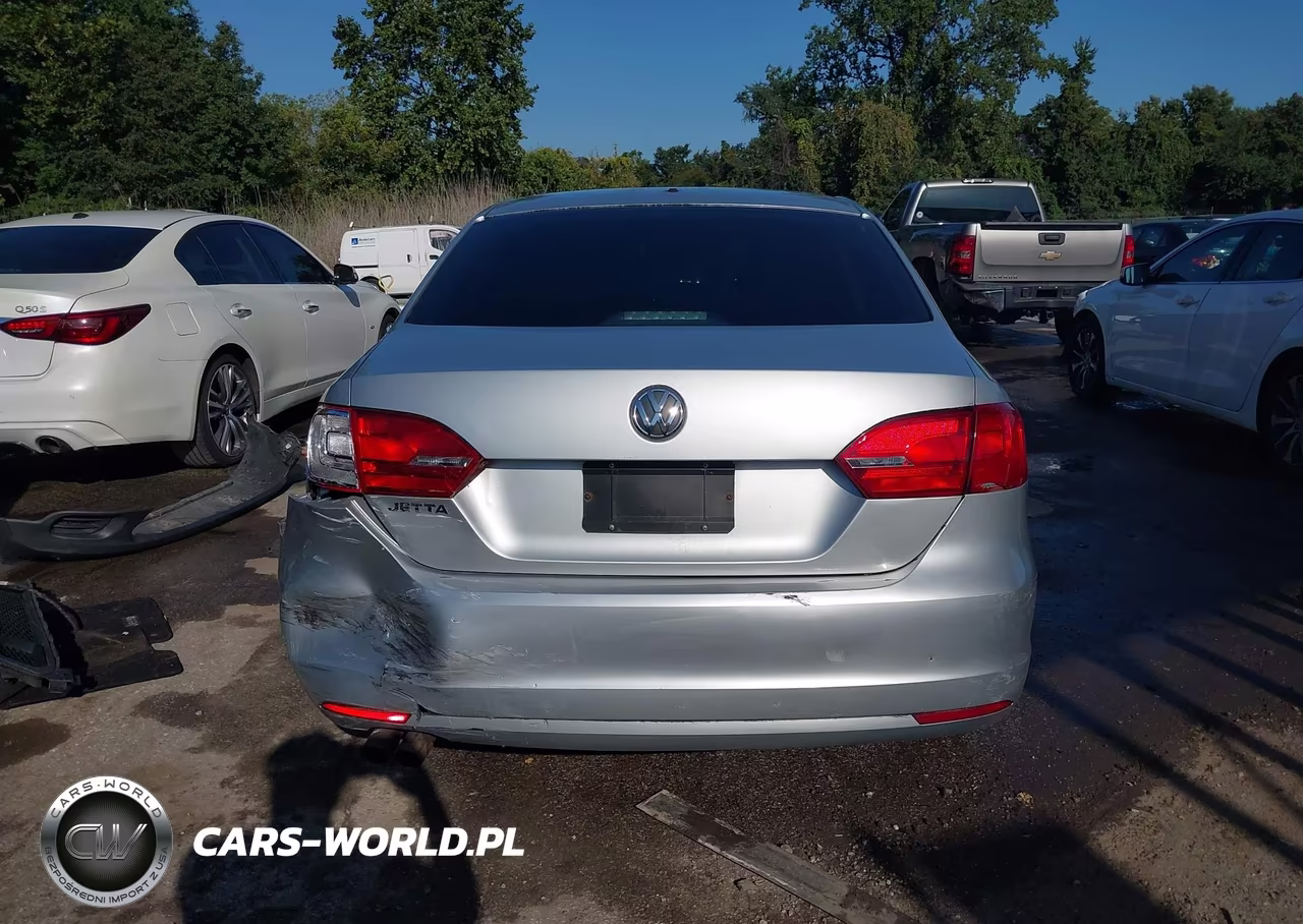 2014 Volkswagen Jetta 2.0L S VIN:3VW2K7AJ2EM406012 - 16