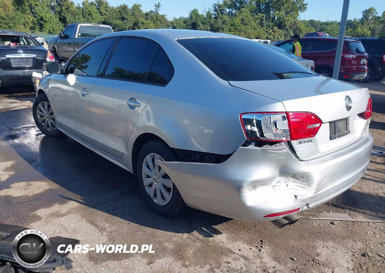 2014 Volkswagen Jetta 2.0L S VIN:3VW2K7AJ2EM406012 - 3