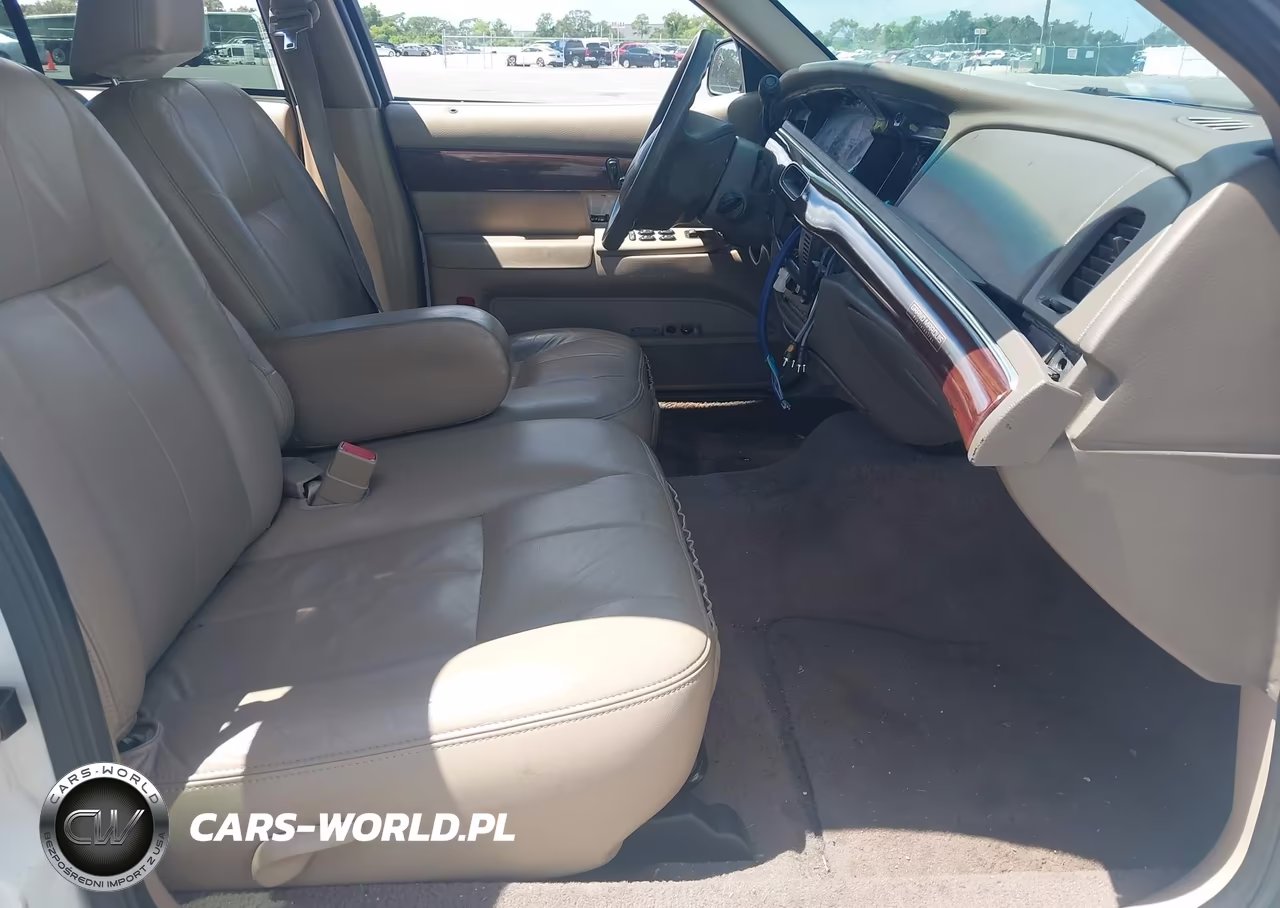 2003 Mercury Grand Marquis Gs VIN:2MEFM74W03X662557 - 5