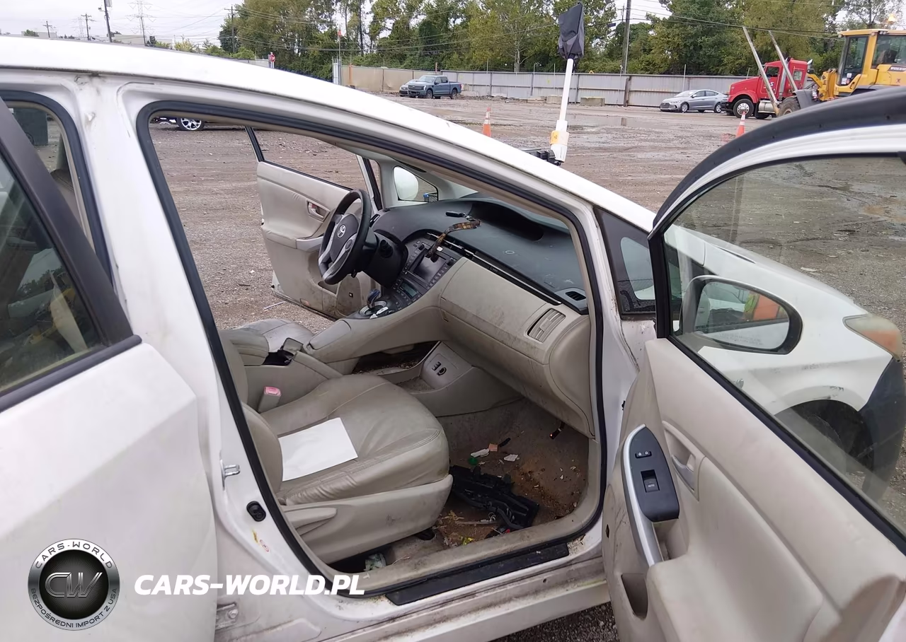 2010 Toyota Prius Iv VIN:JTDKN3DU6A0051870 - 5