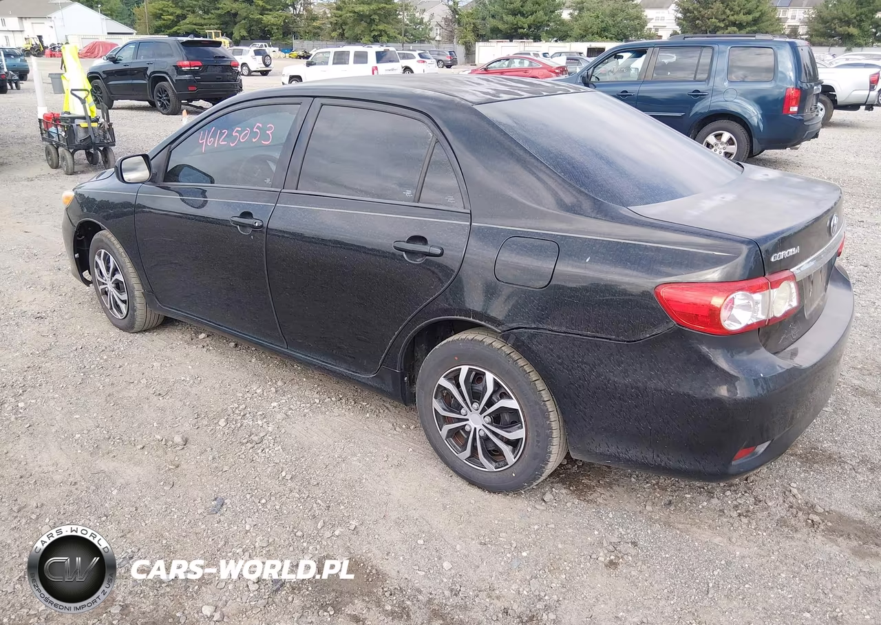 2011 Toyota Corolla Le VIN:2T1BU4EE8BC711009 - 3