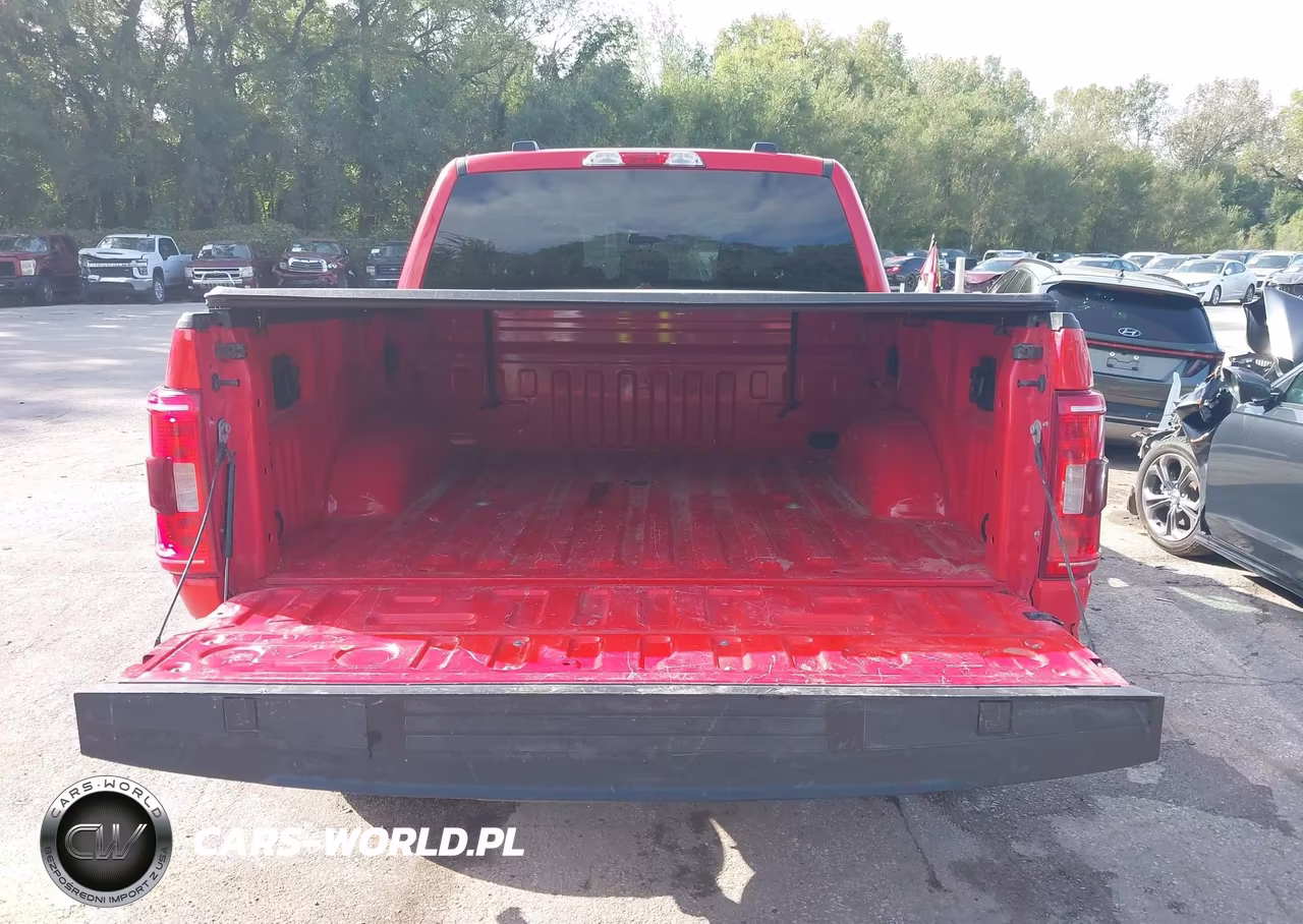 2023 Ford F-150 Xlt VIN:1FTFW1E5XPKF00488 - 18