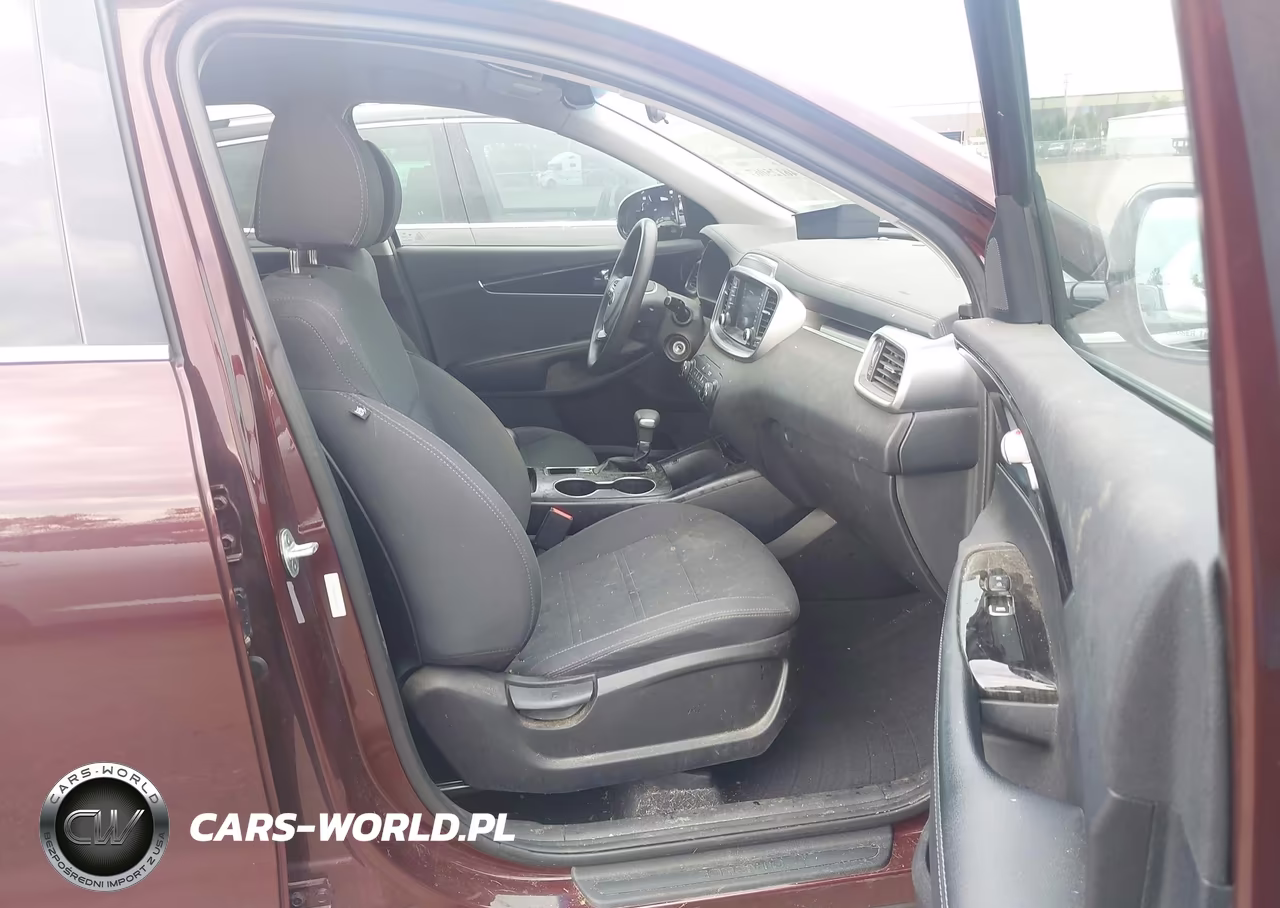 2019 Kia Sorento 2.4L Lx VIN:5XYPGDA31KG548001 - 4
