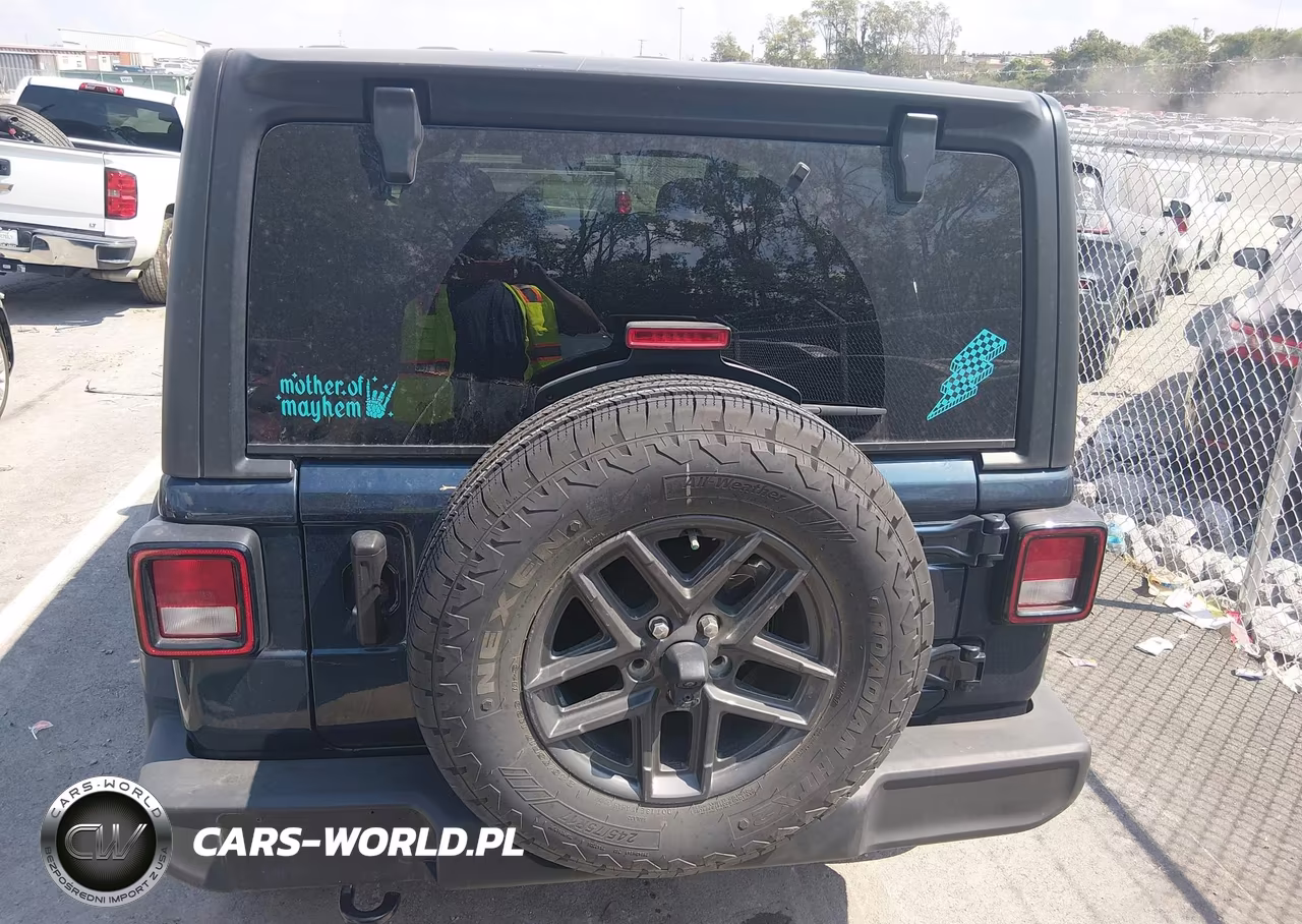 2025 Jeep Wrangler 4-Door Summit 4X4 VIN:1C4PJXDG8SW535623 - 16