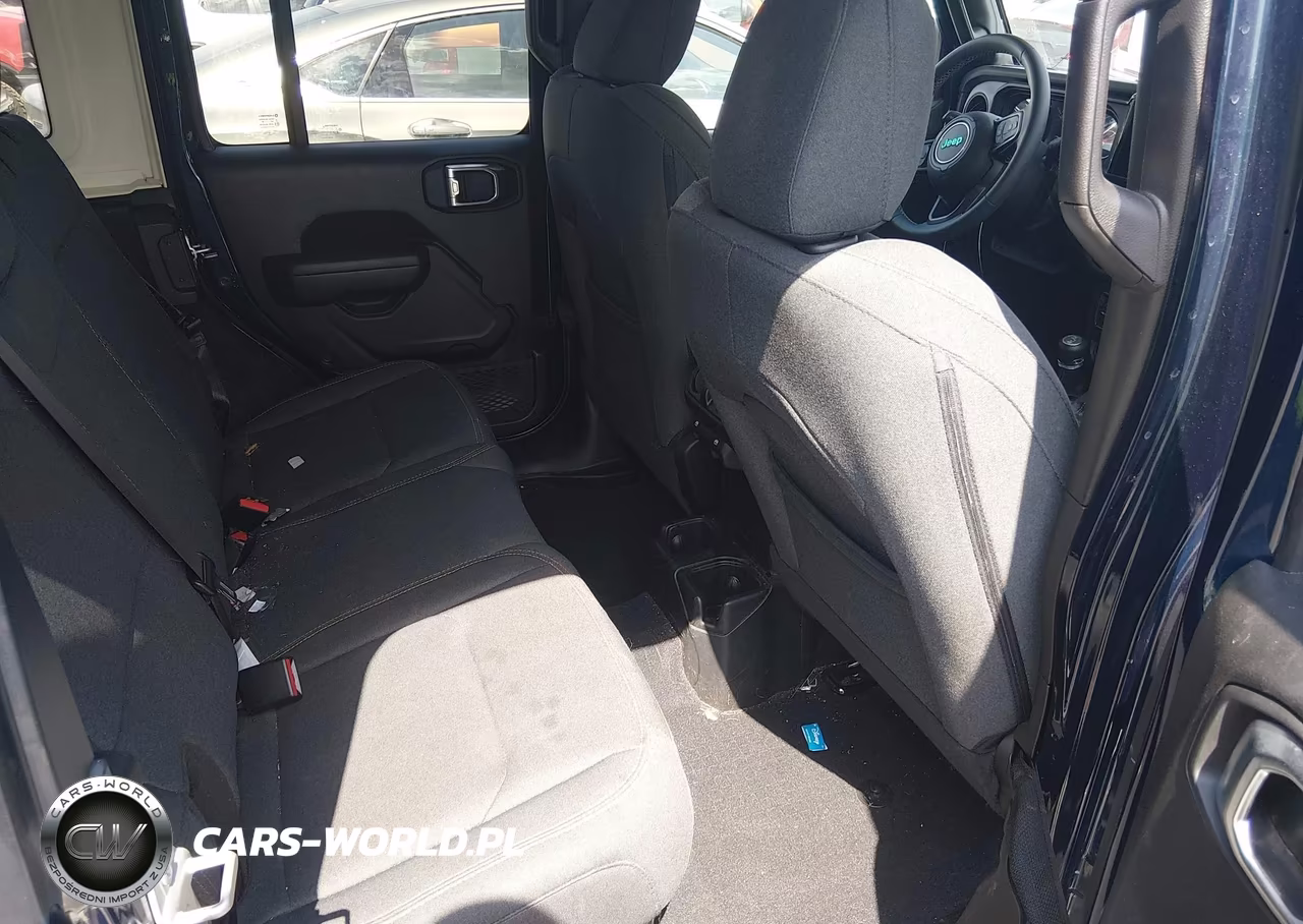 2025 Jeep Wrangler 4-Door Summit 4X4 VIN:1C4PJXDG8SW535623 - 8