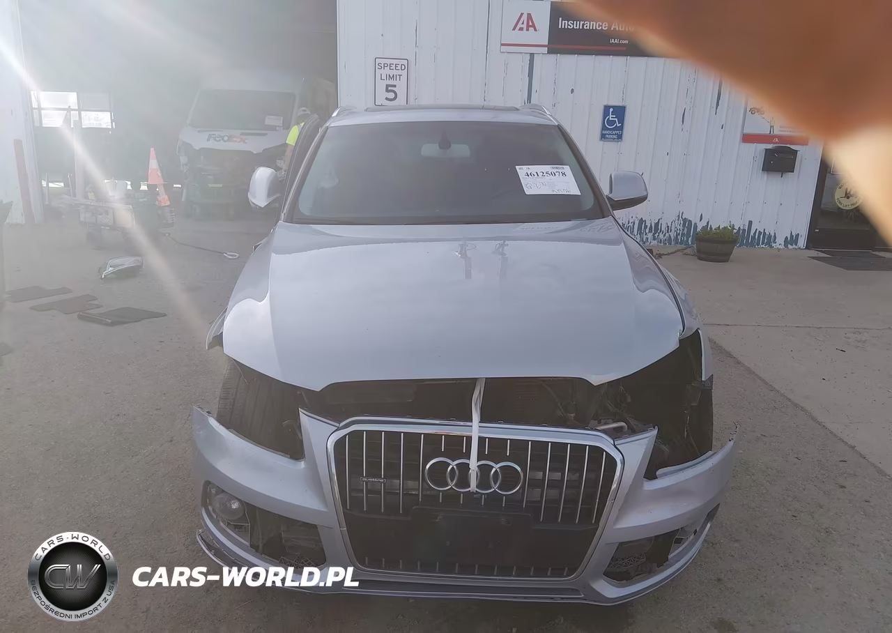 2016 Audi Q5 2.0T Premium VIN:WA1C2AFP4GA074215 - 13