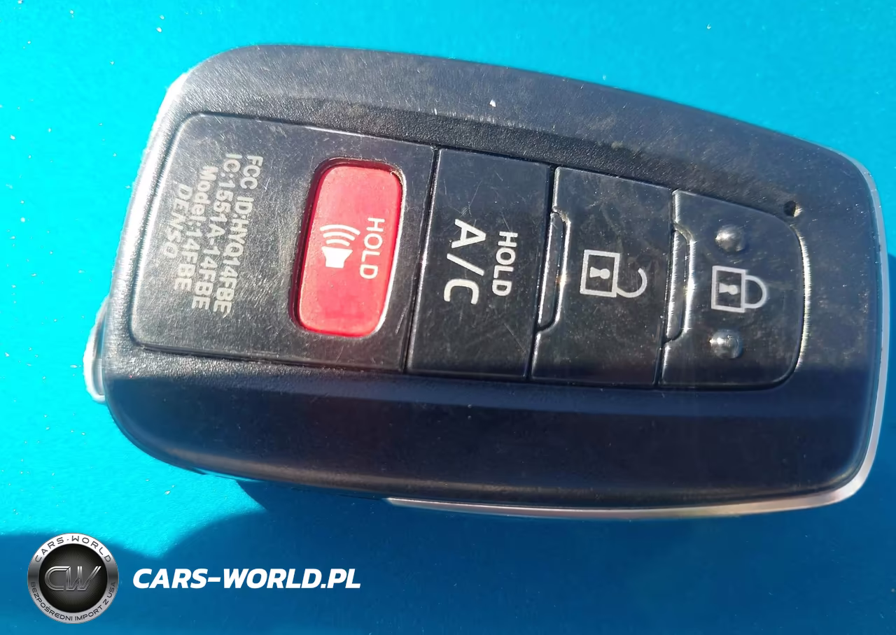 2017 Toyota Prius Prime Advanced VIN:JTDKARFP6H3050605 - 11