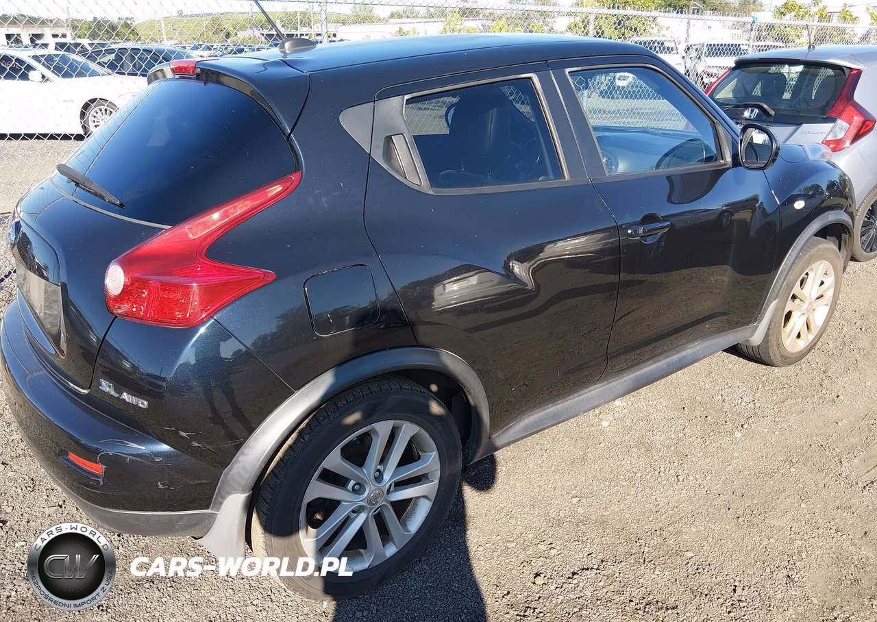 2011 Nissan Juke Sl VIN:JN8AF5MV6BT022841 - 4