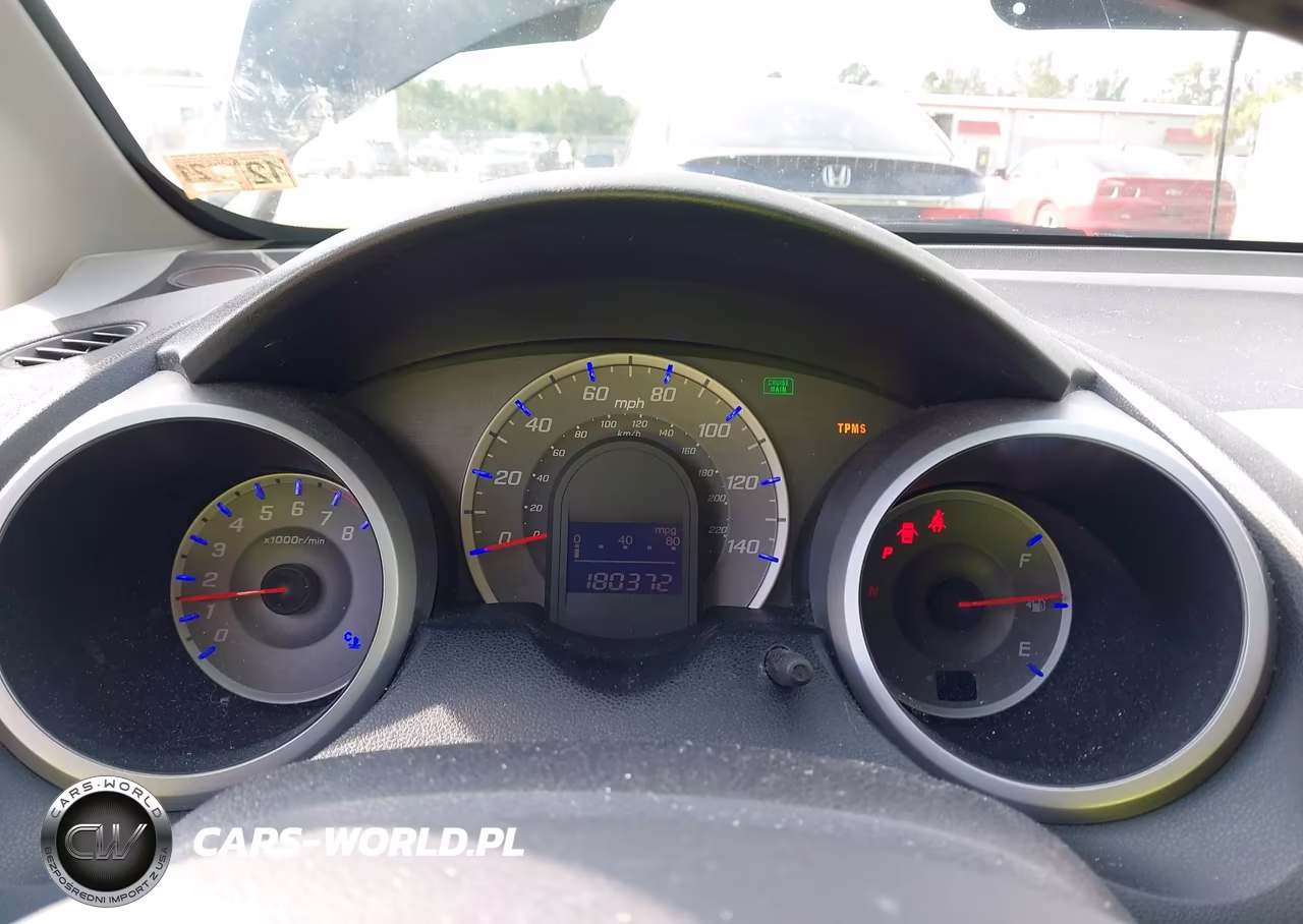 2011 Honda Fit Sport VIN:JHMGE8H52BC026548 - 7