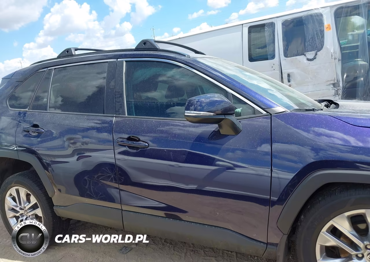 2021 Toyota Rav4 Xle Premium VIN:2T3C1RFV4MW152012 - 14