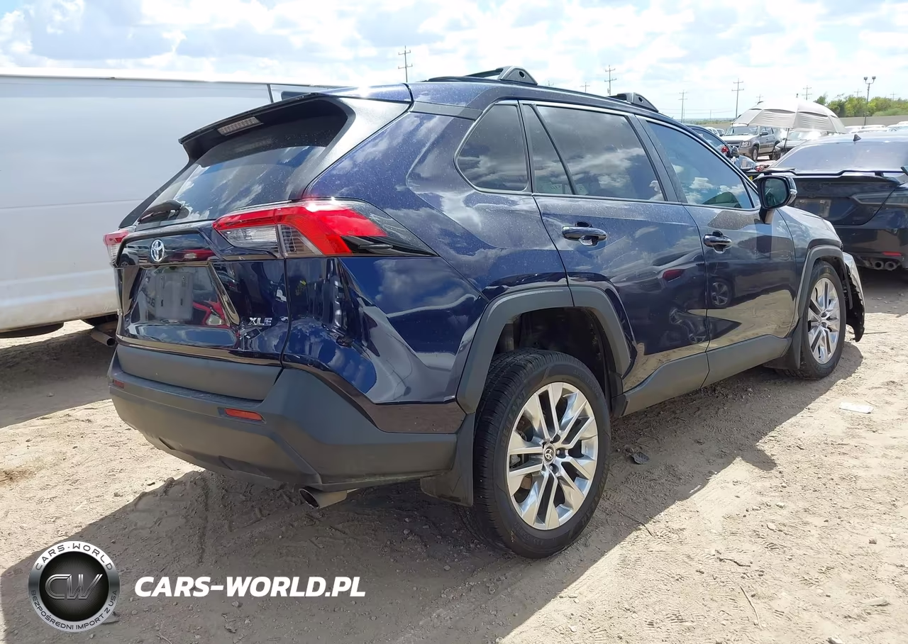 2021 Toyota Rav4 Xle Premium VIN:2T3C1RFV4MW152012 - 4