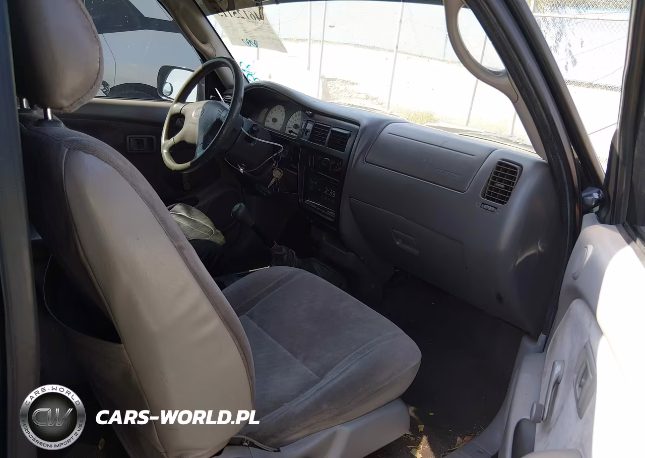 2002 Toyota Tacoma VIN:5TEVL52N92Z086253 - 5