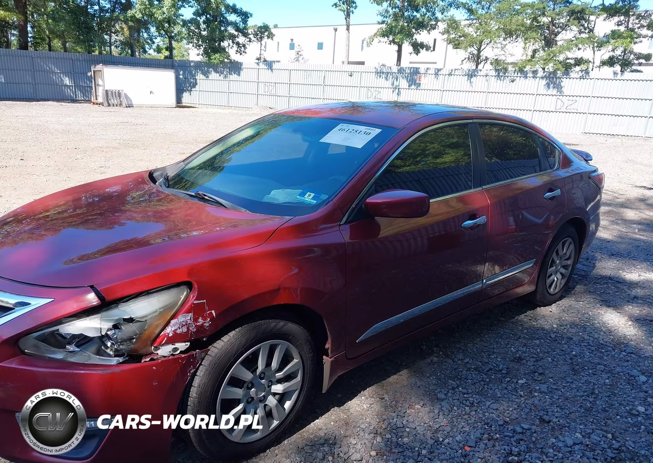 2015 Nissan Altima 2.5 S VIN:1N4AL3AP8FC120912 - 6