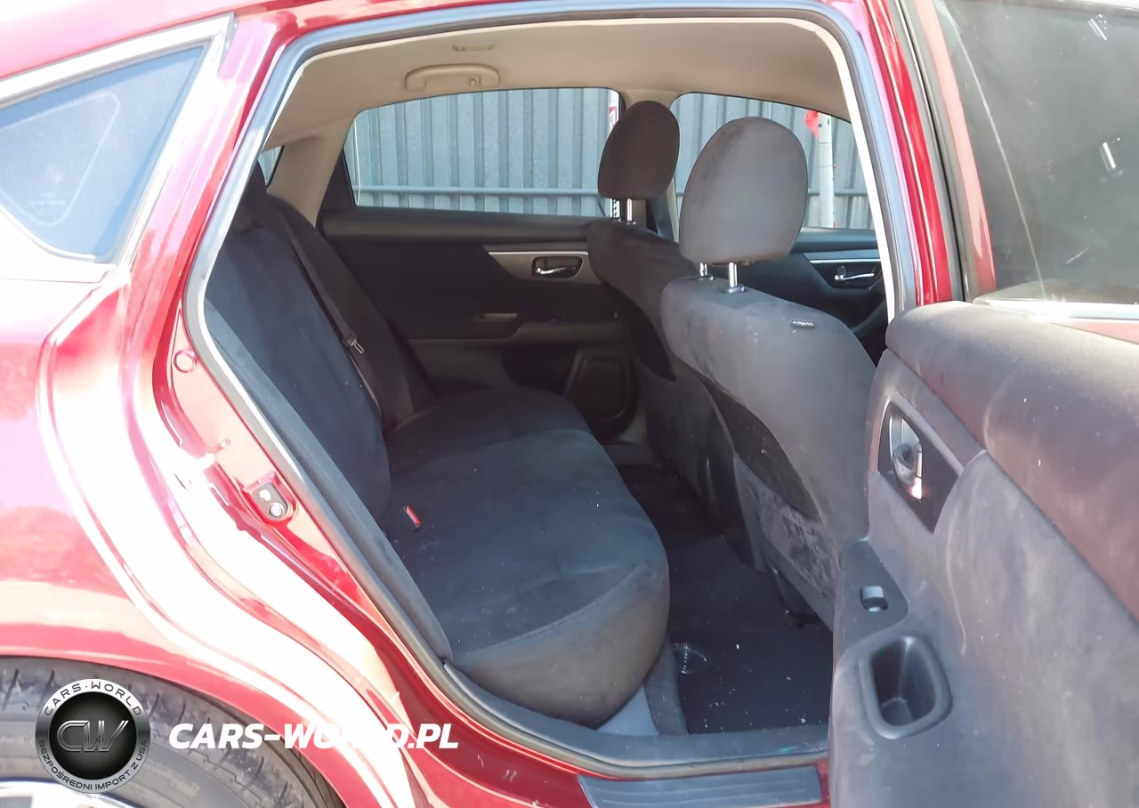 2015 Nissan Altima 2.5 S VIN:1N4AL3AP8FC120912 - 8