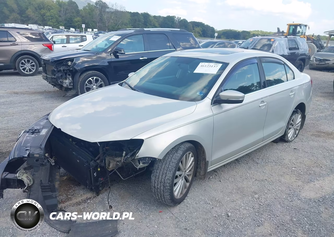 2011 Volkswagen Jetta 2.5L Sel VIN:3VWLZ7AJ8BM360925 - 2