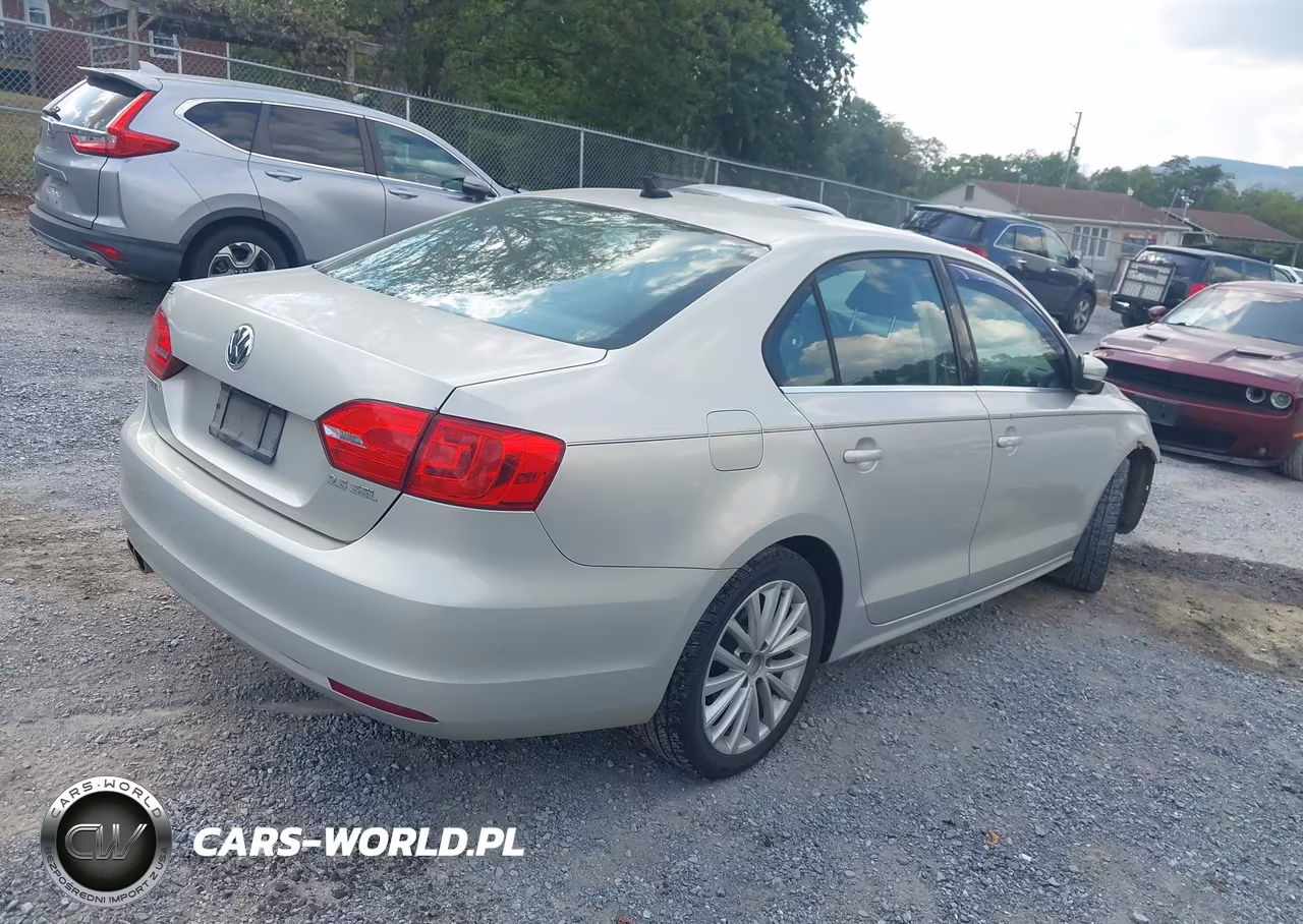 2011 Volkswagen Jetta 2.5L Sel VIN:3VWLZ7AJ8BM360925 - 4
