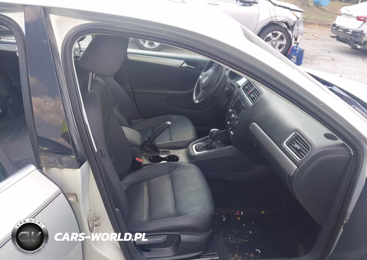 2011 Volkswagen Jetta 2.5L Sel VIN:3VWLZ7AJ8BM360925 - 5